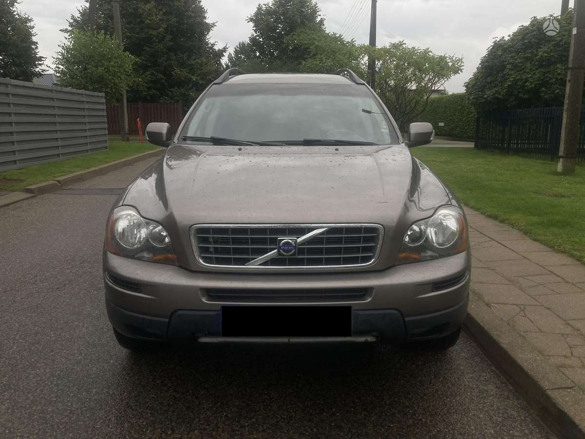 Volvo XC90 - 2