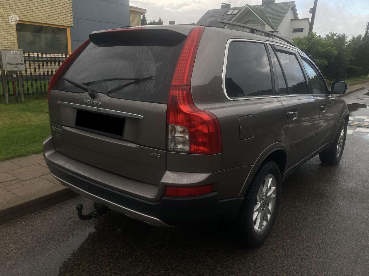 Volvo XC90 - 8