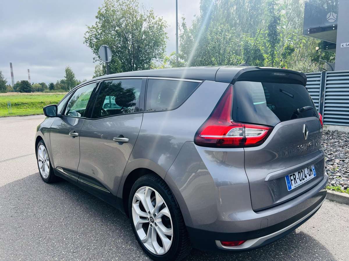 Renault Grand Scenic - 2