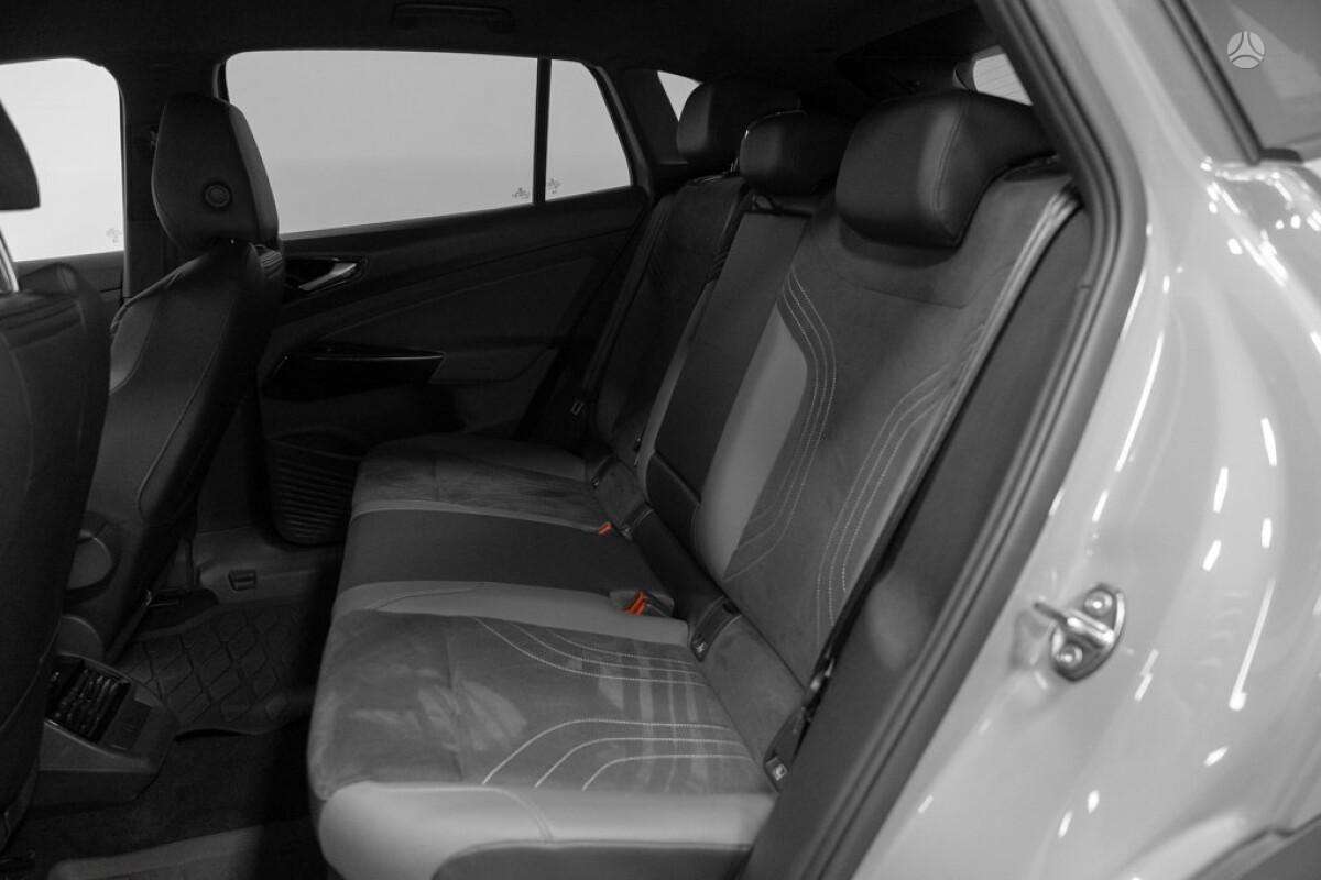 Volkswagen ID.4 - 6