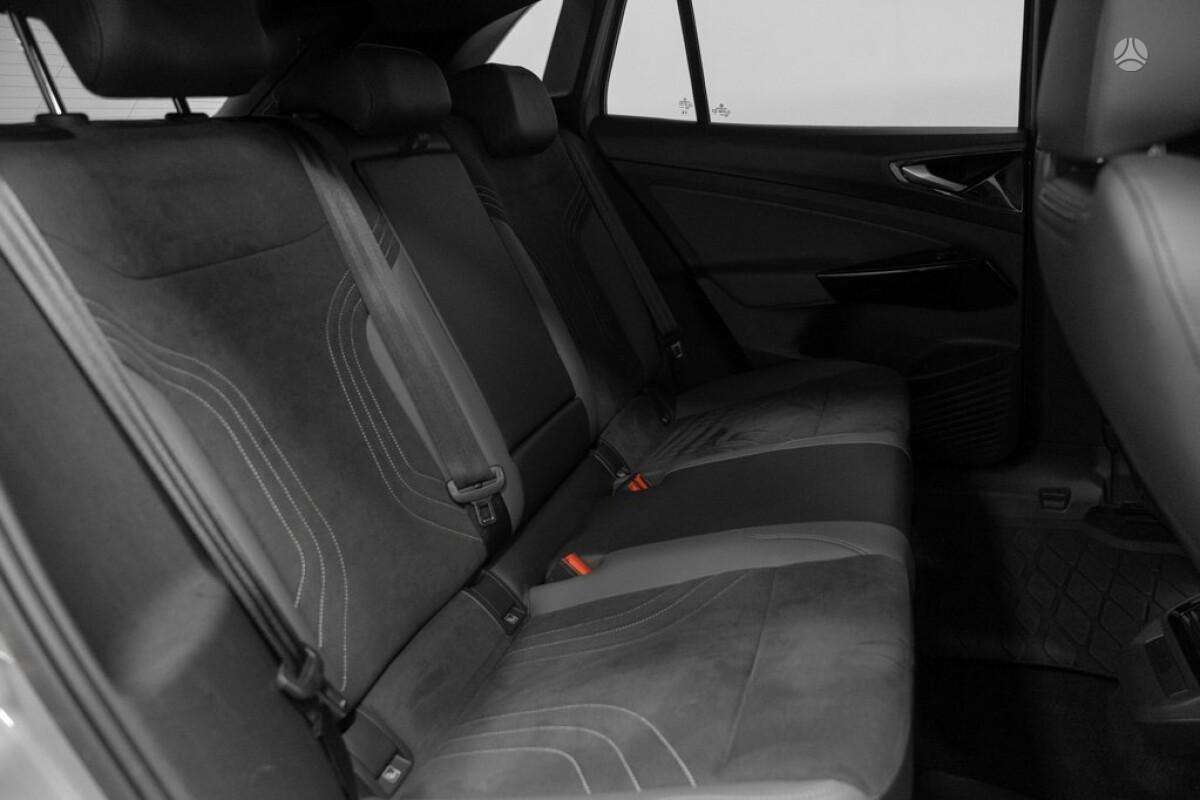 Volkswagen ID.4 - 8