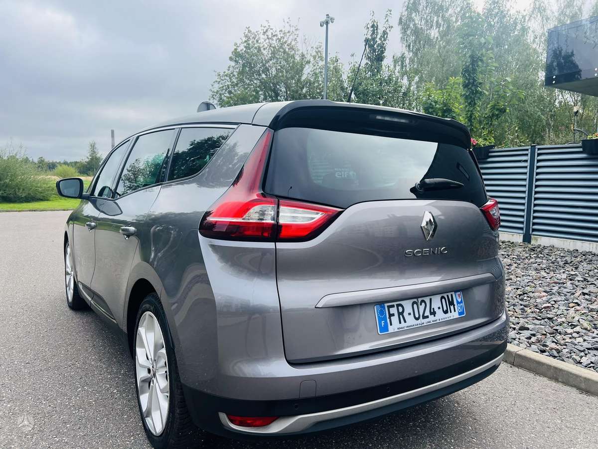 Renault Grand Scenic - 7