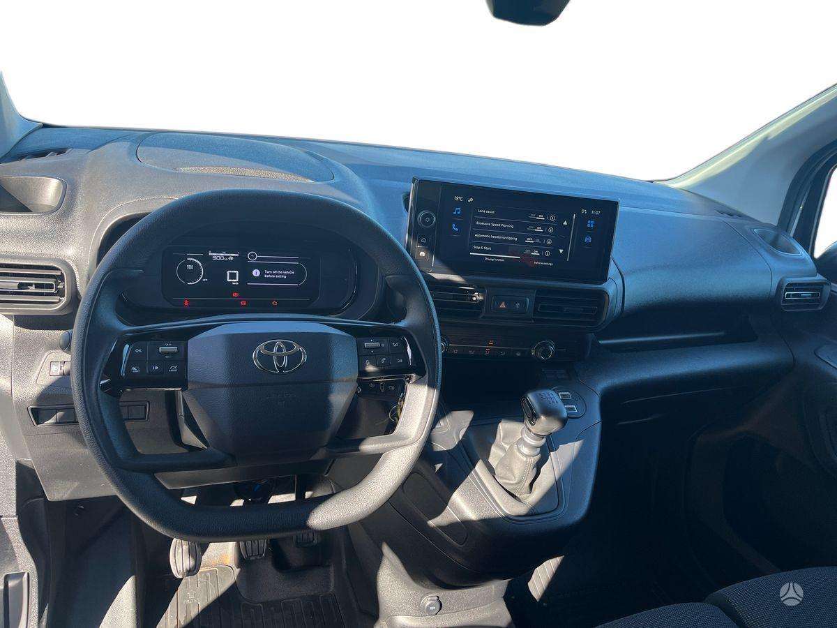 Toyota Proace City - 8