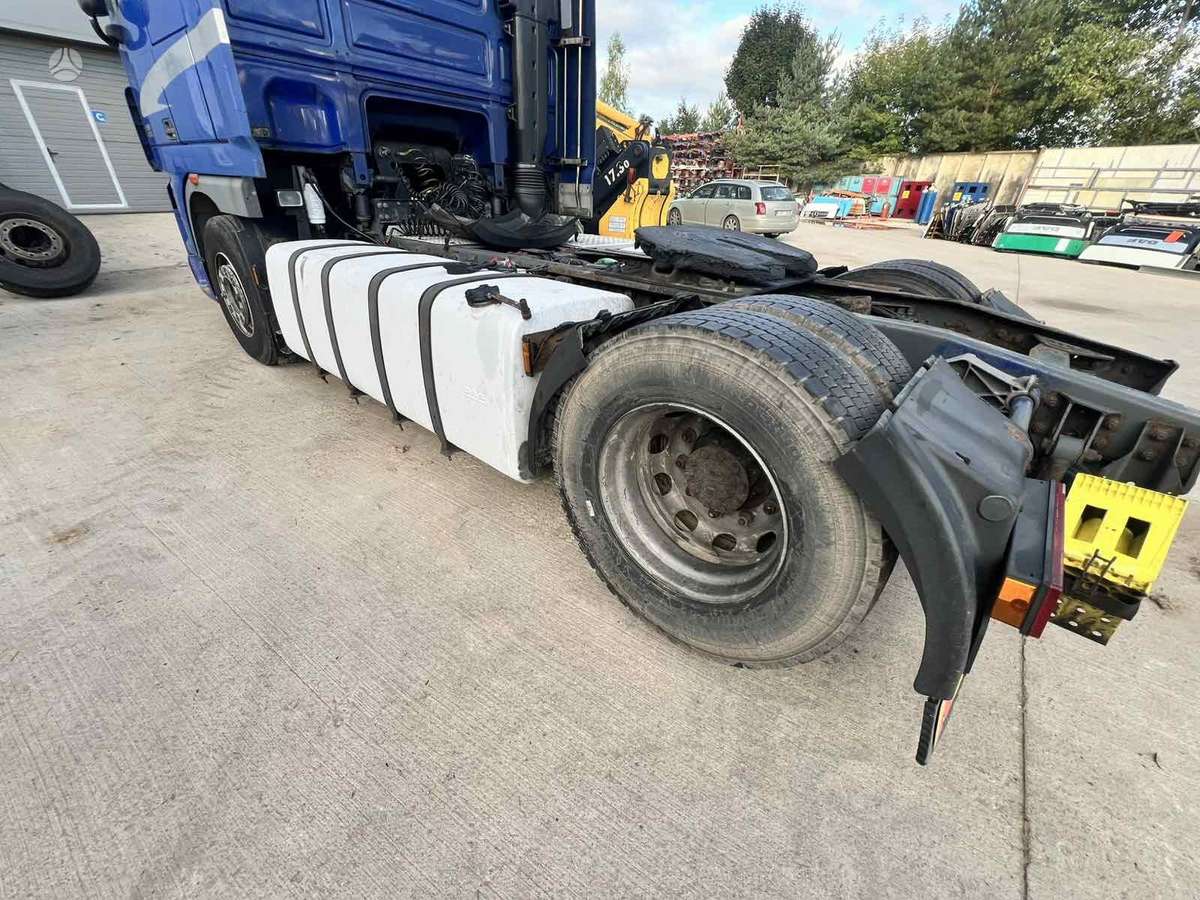 DAF FT XF105.460, vilcējs