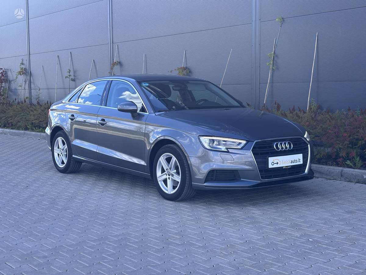 Audi A3, 1.5 l., saloon / sedan