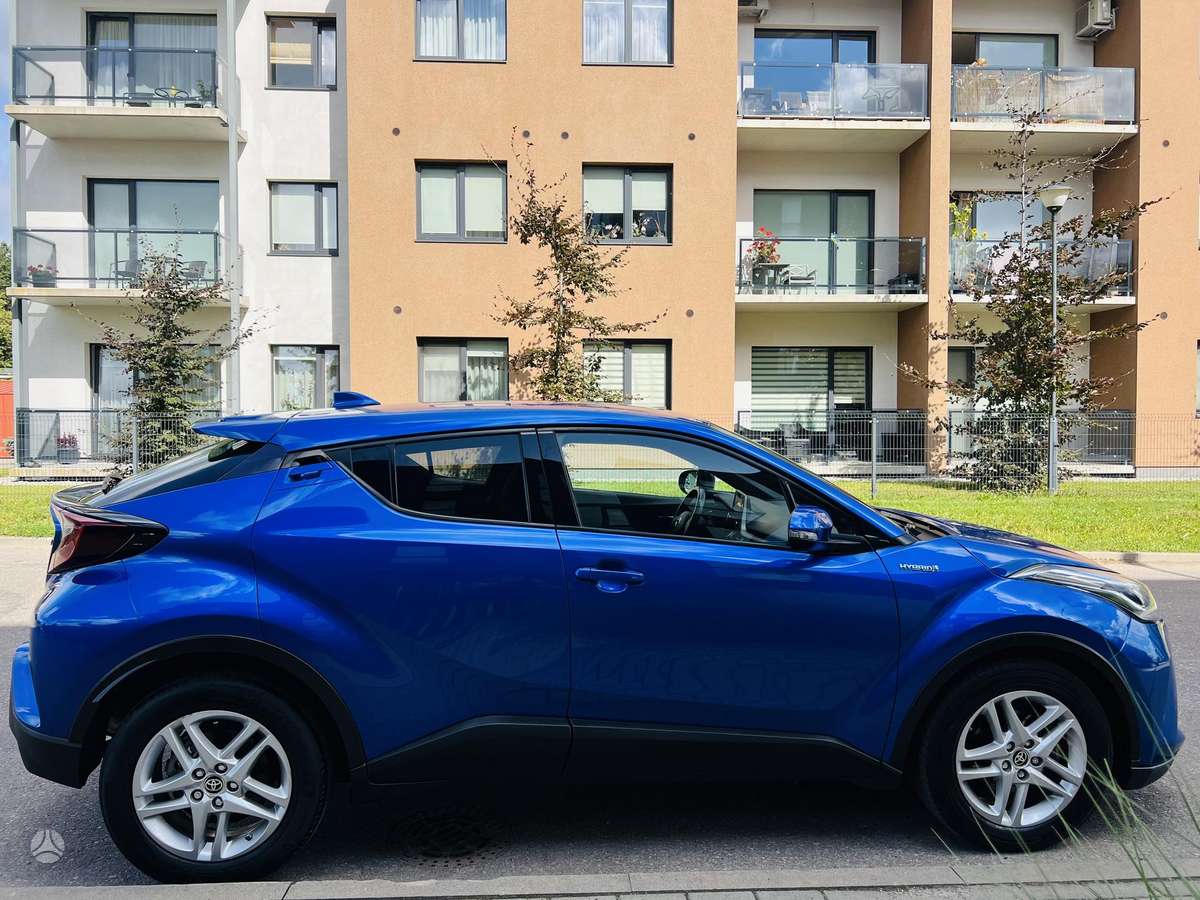 Toyota C-HR - 7