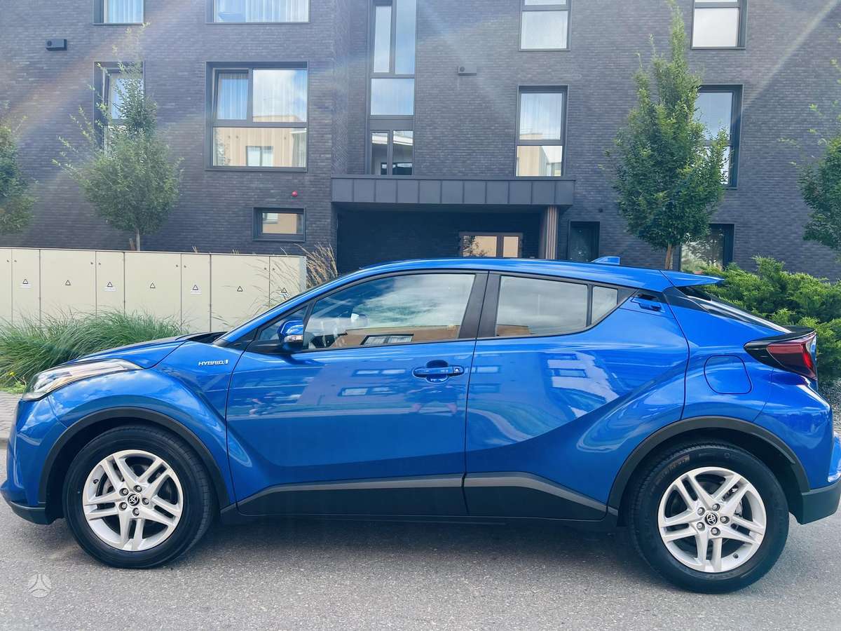 Toyota C-HR - 9