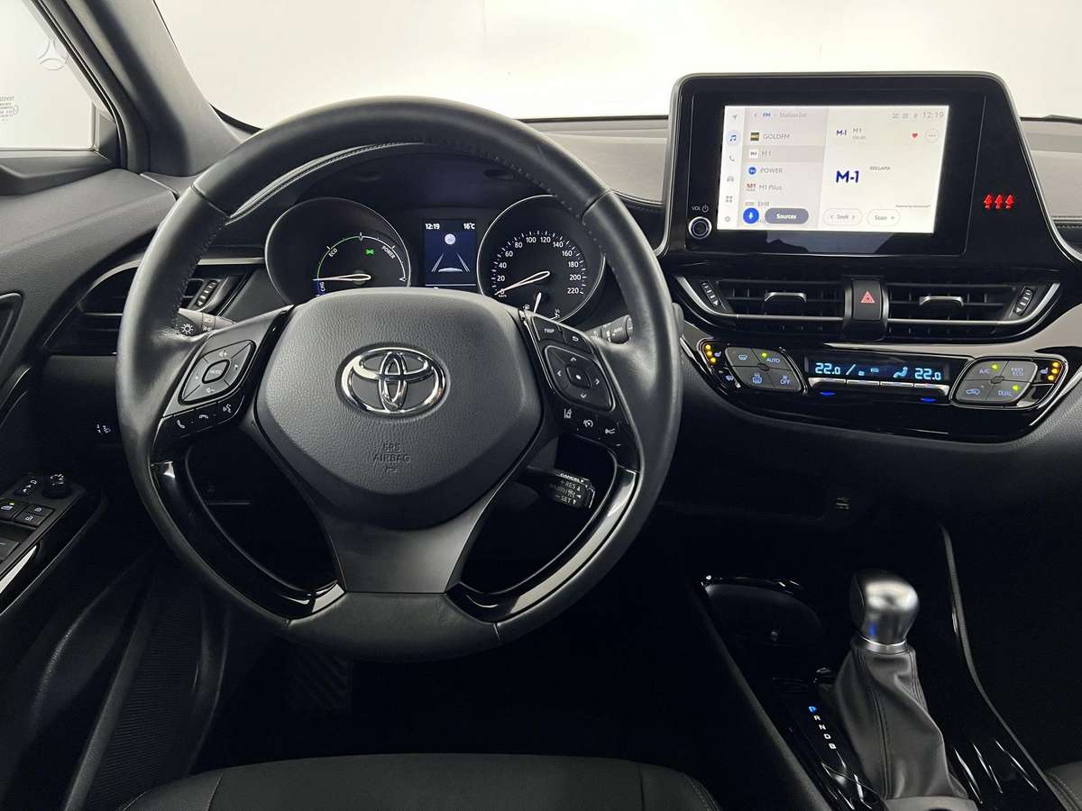 Toyota C-HR - 9