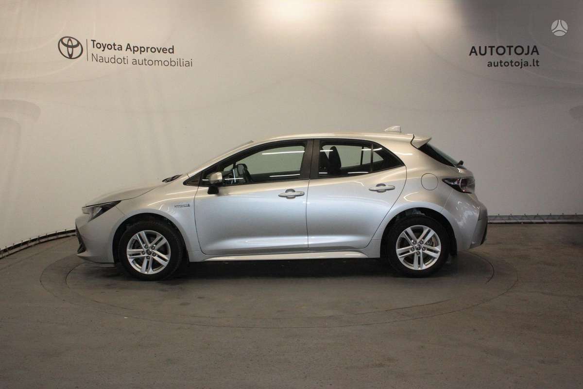 Toyota Corolla - 3