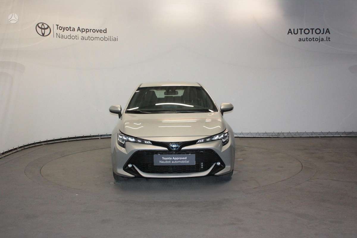 Toyota Corolla - 5