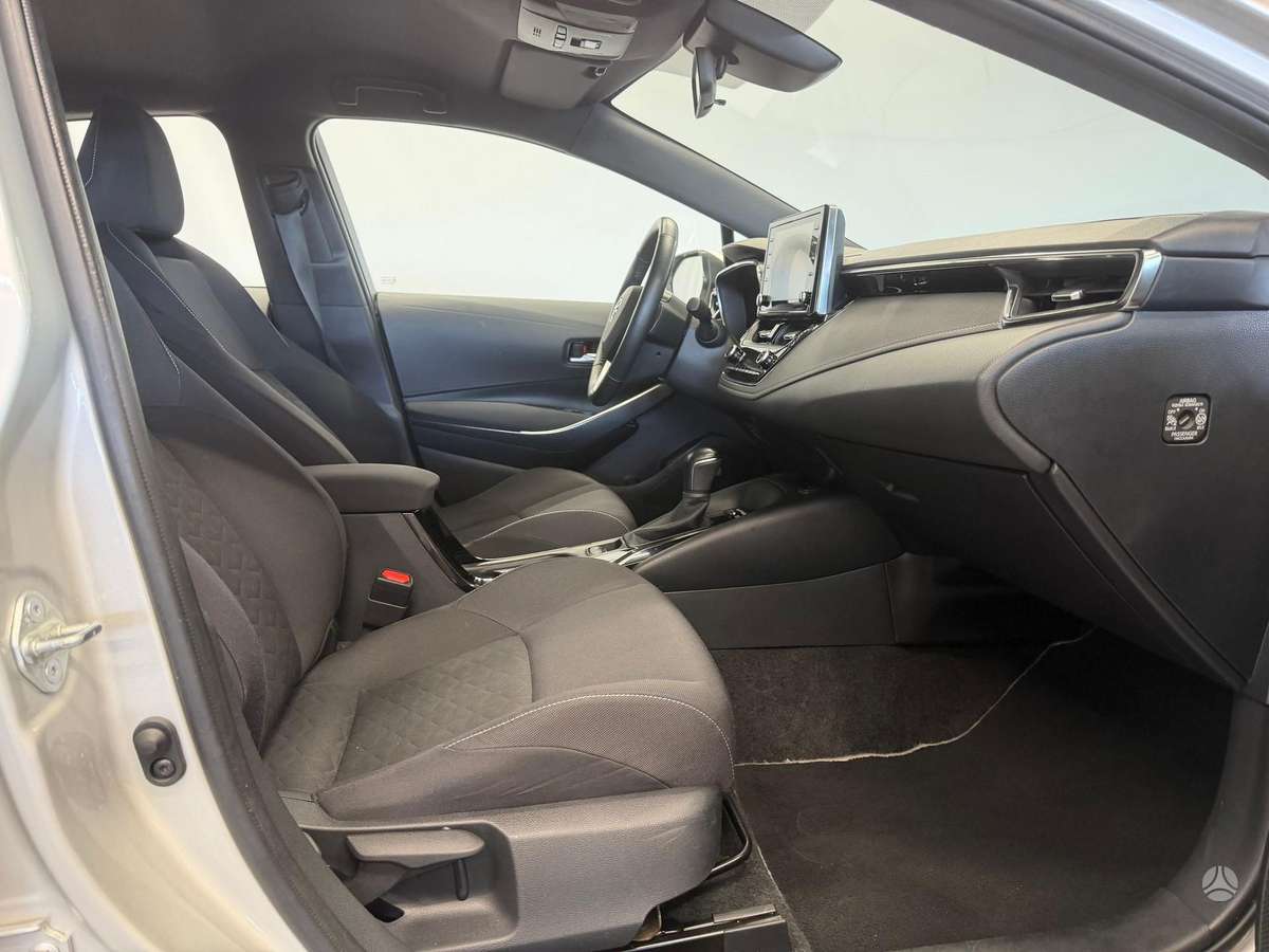 Toyota Corolla - 6