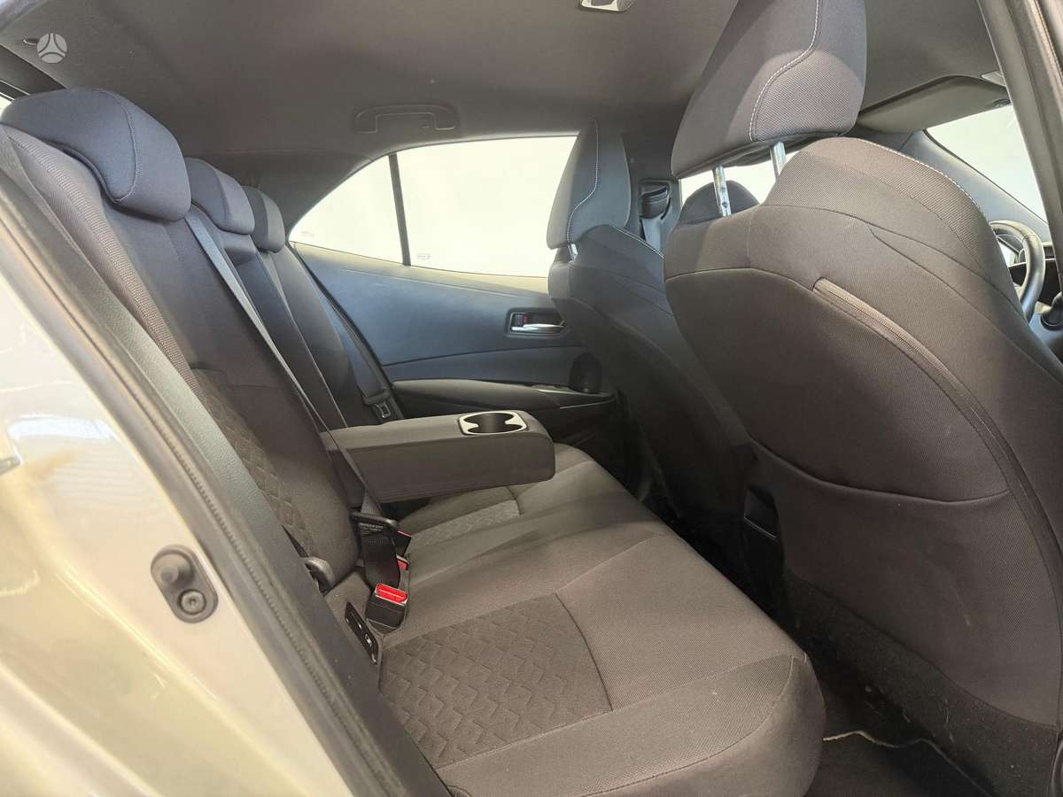 Toyota Corolla - 7