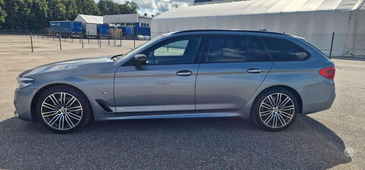 BMW 520, 2.0 l., Универсал
