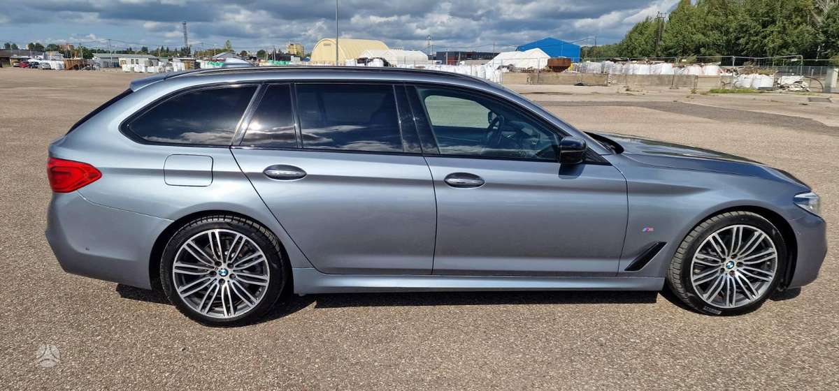 BMW 520, 2.0 l., wagon