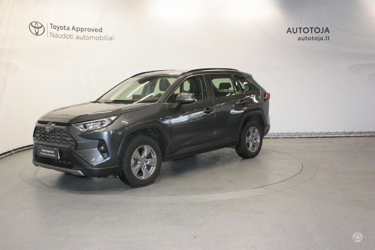 Toyota RAV4 - 1