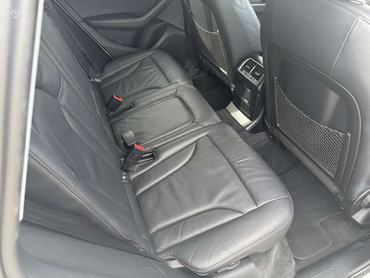 Audi Q5, 2.0 l., Внедорожник / Кроссовер