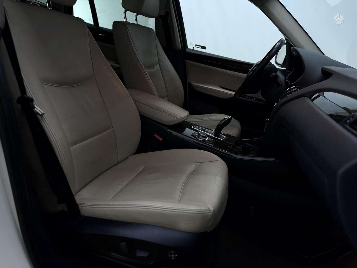 BMW X3, 2.0 l., off-road / crossover
