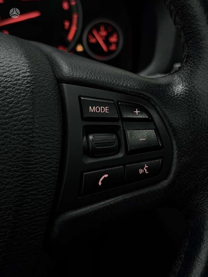 BMW X3, 2.0 l., off-road / crossover