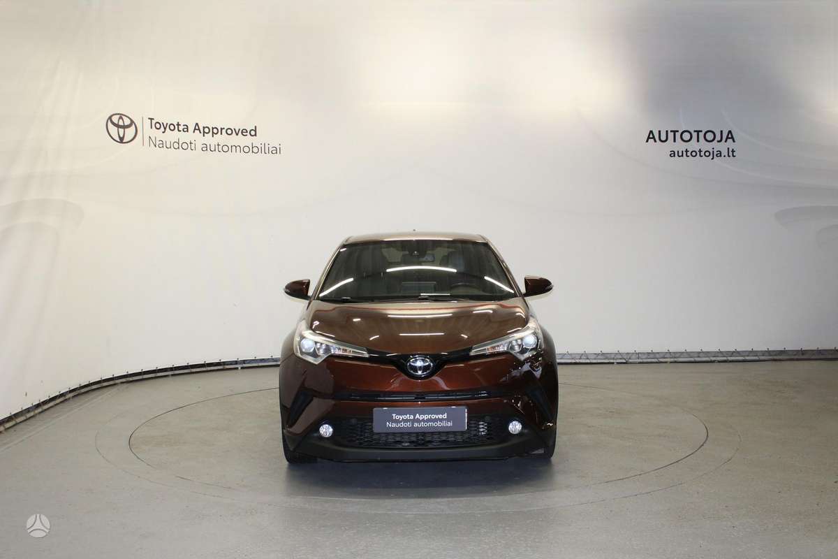Toyota C-HR - 5