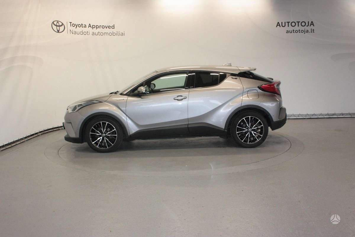Toyota C-HR - 3