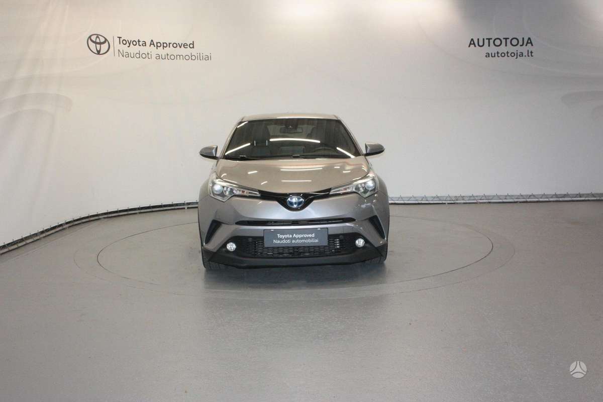 Toyota C-HR - 5