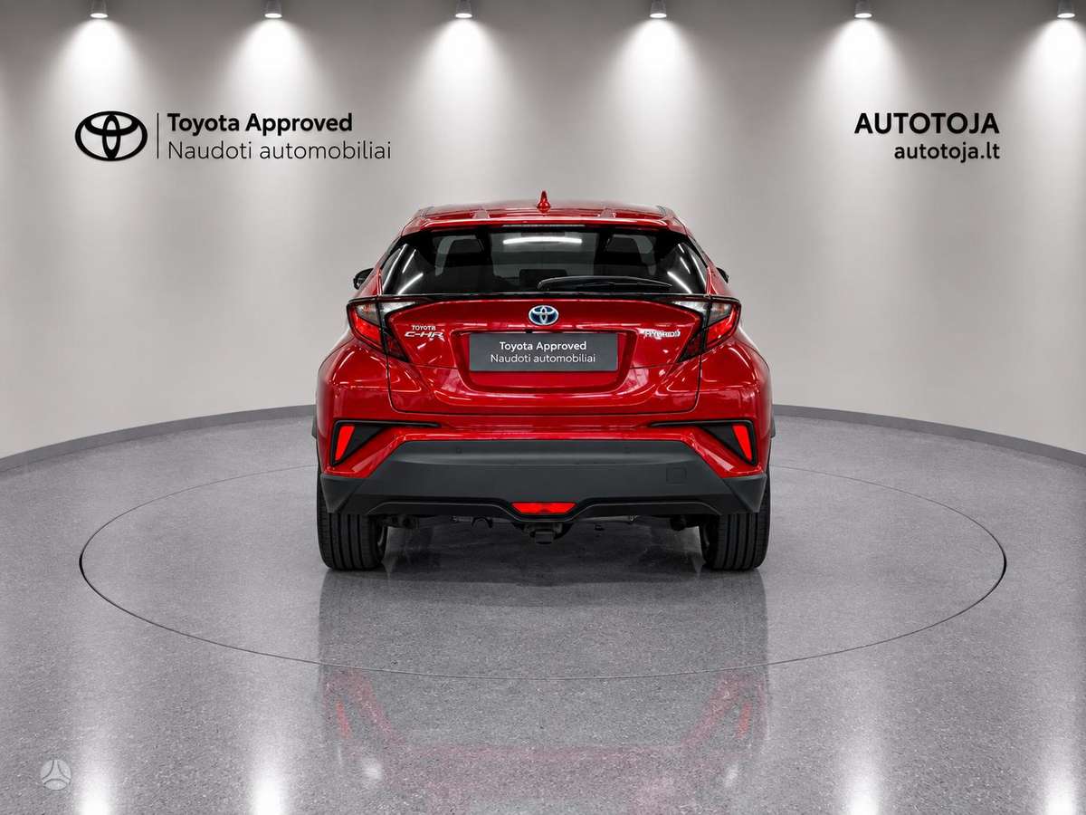 Toyota C-HR - 4
