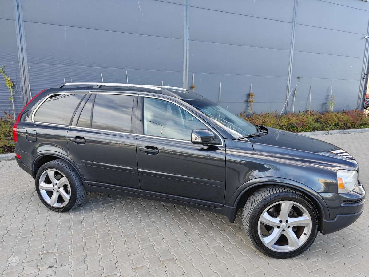 Volvo XC90 - 3