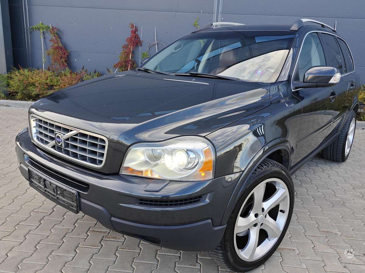 Volvo XC90 - 7
