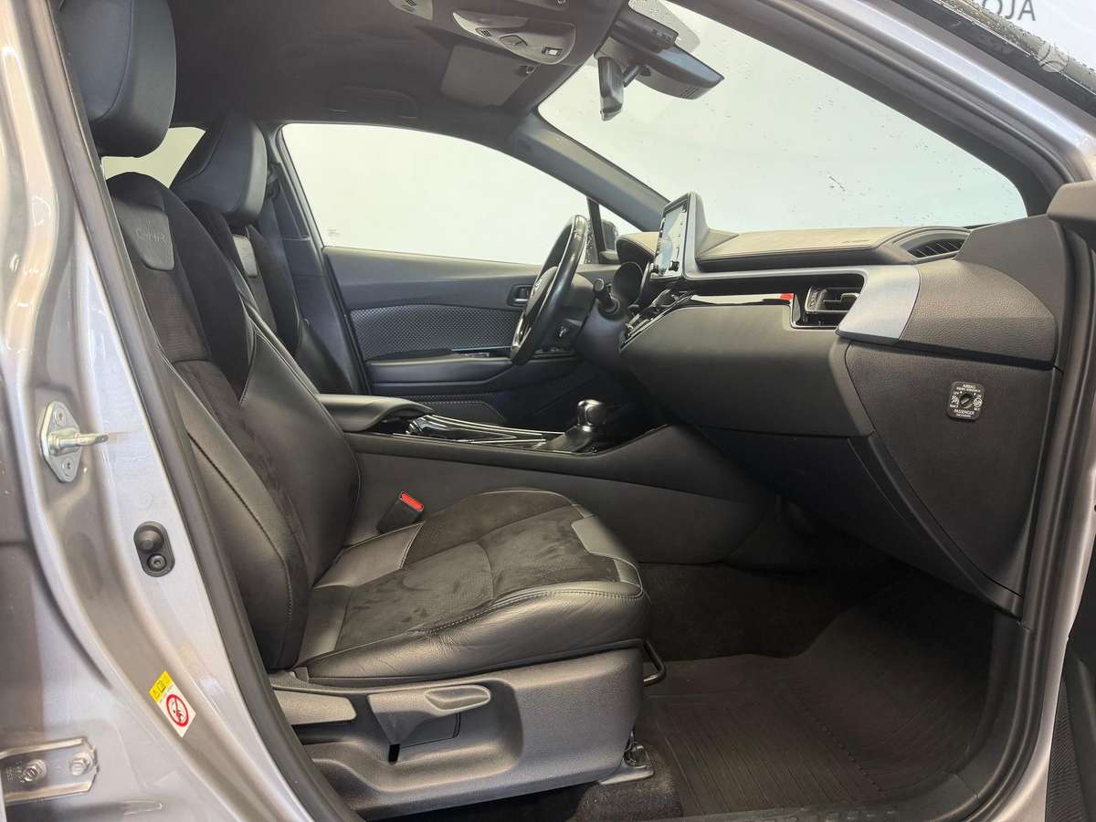 Toyota C-HR - 6