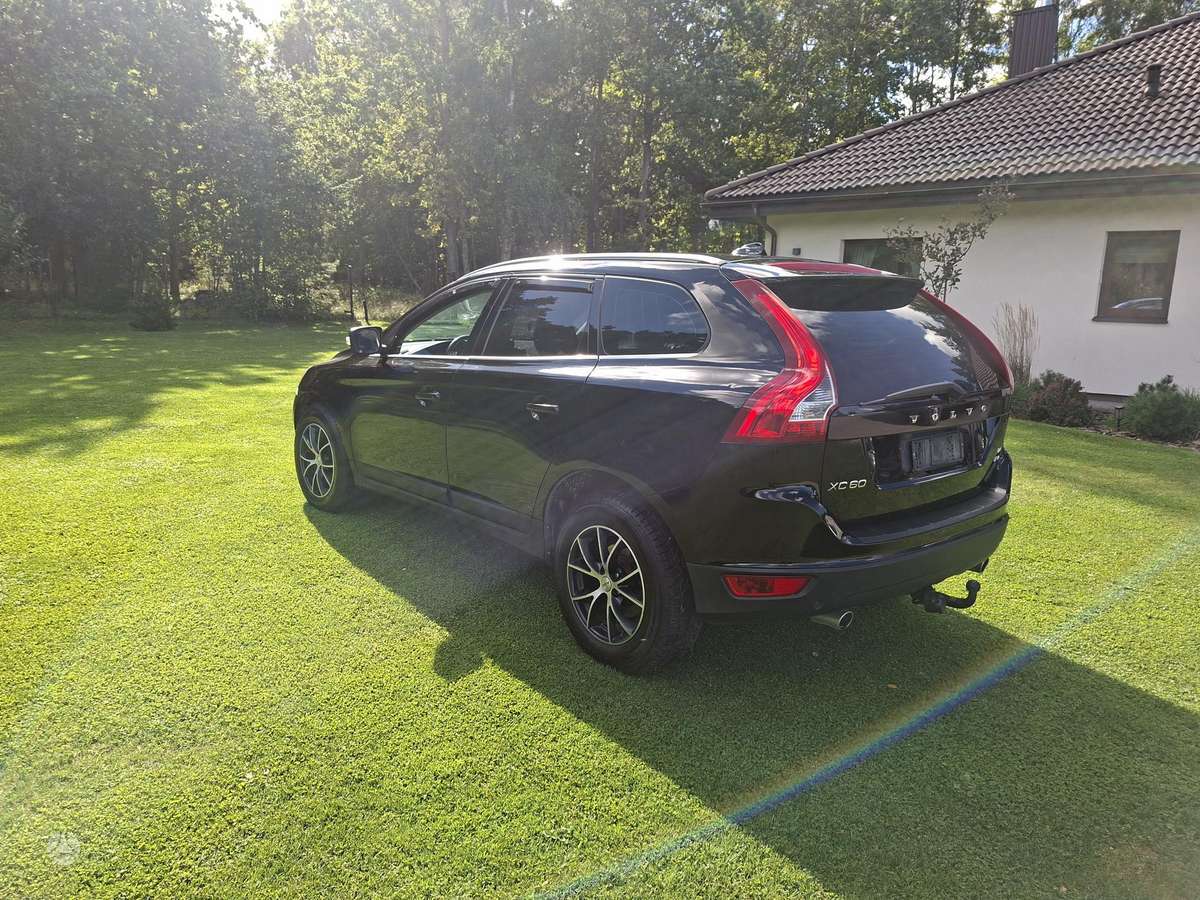 Volvo XC60 - 4
