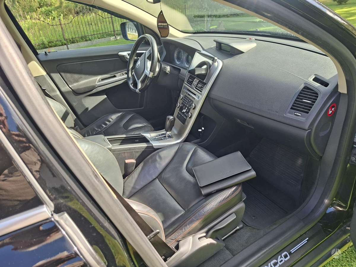 Volvo XC60 - 5