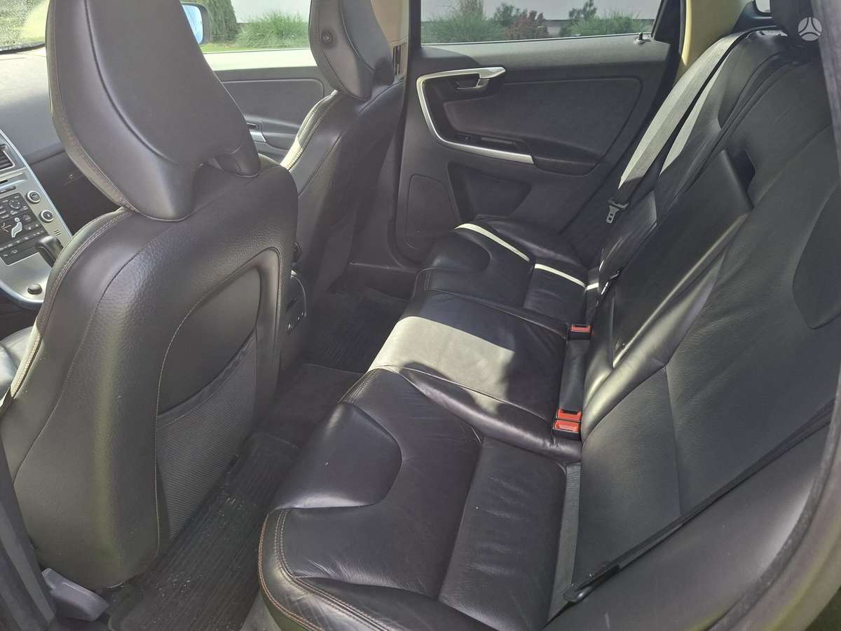 Volvo XC60 - 6