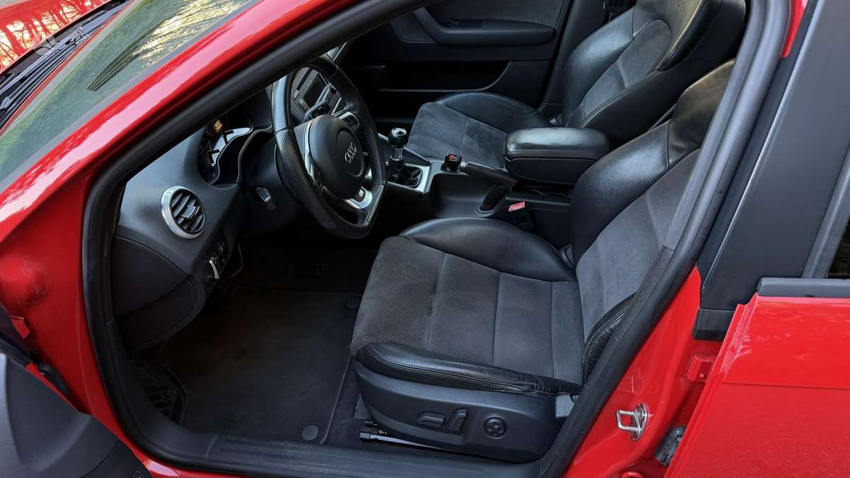 Audi A3, 2.0 l., Хэтчбек