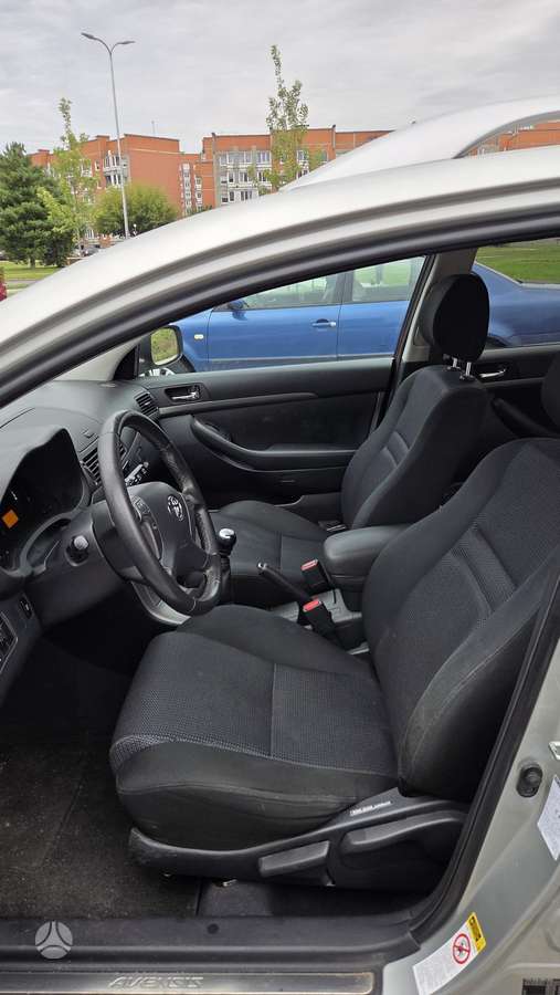 Toyota Avensis, 2.2 l., Универсал