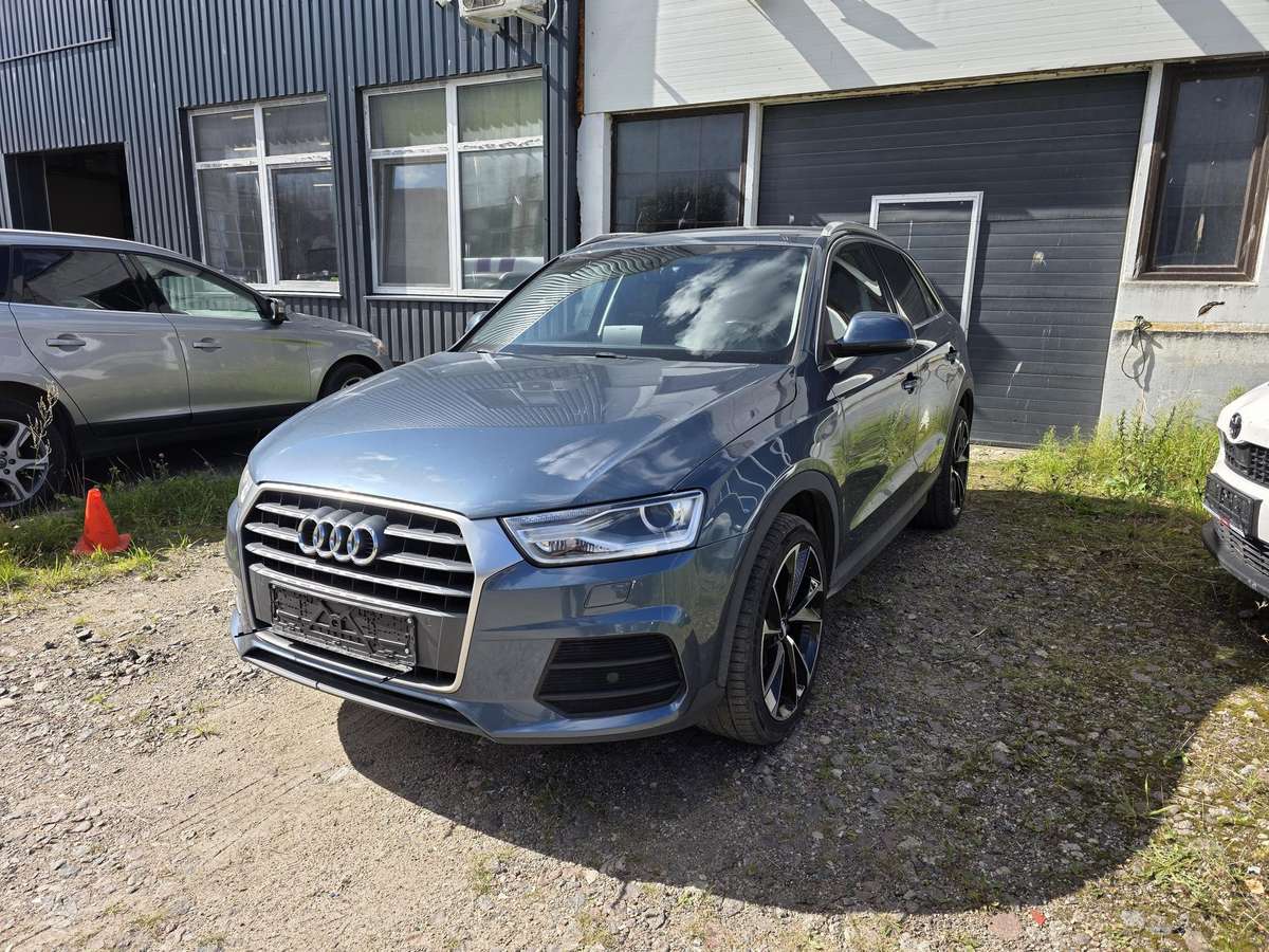 Audi Q3, 2.0 l., Внедорожник / Кроссовер