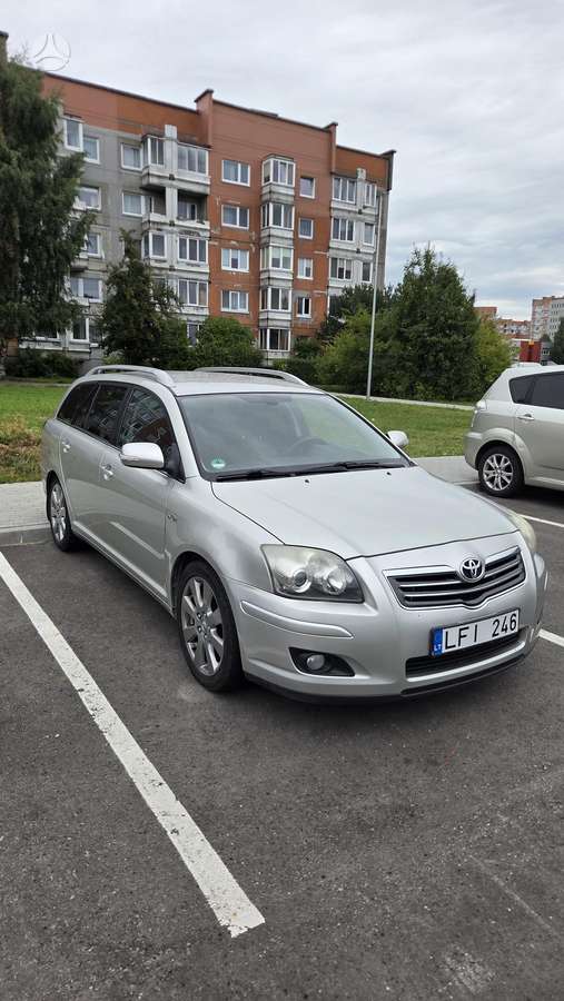 Toyota Avensis, 2.2 l., Универсал