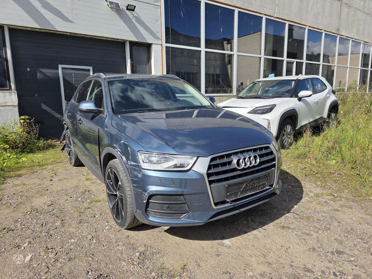Audi Q3, 2.0 l., Внедорожник / Кроссовер