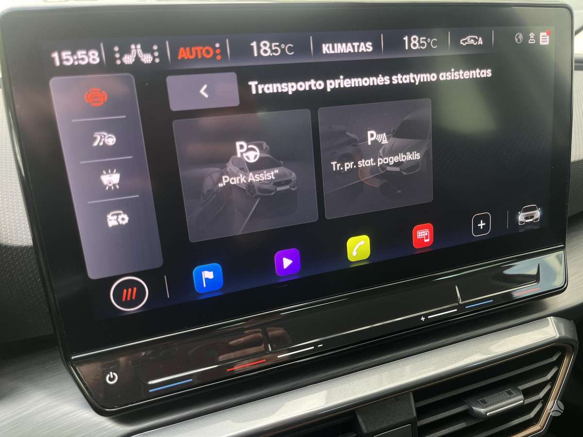 Cupra Leon, 1.5 l., Хэтчбек