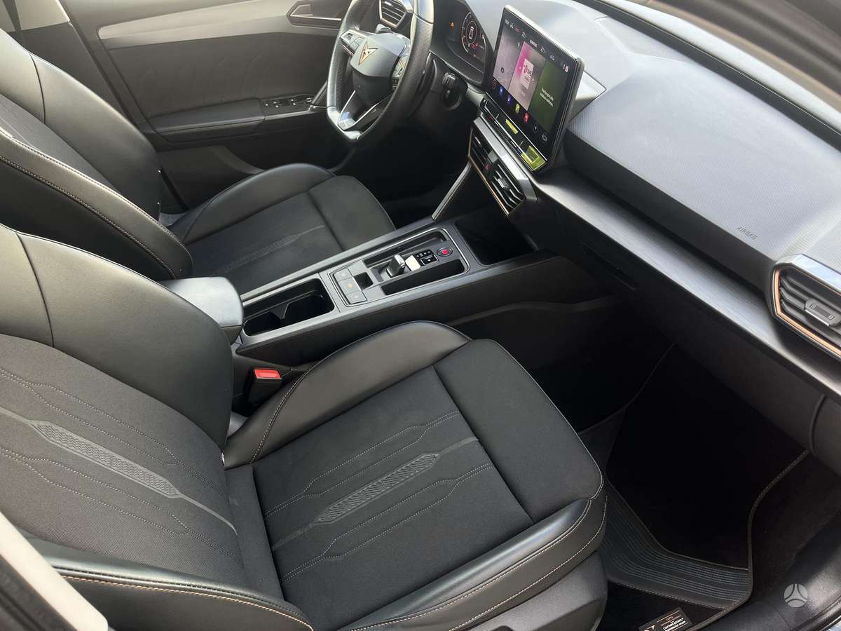 Cupra Leon, 1.5 l., Хэтчбек