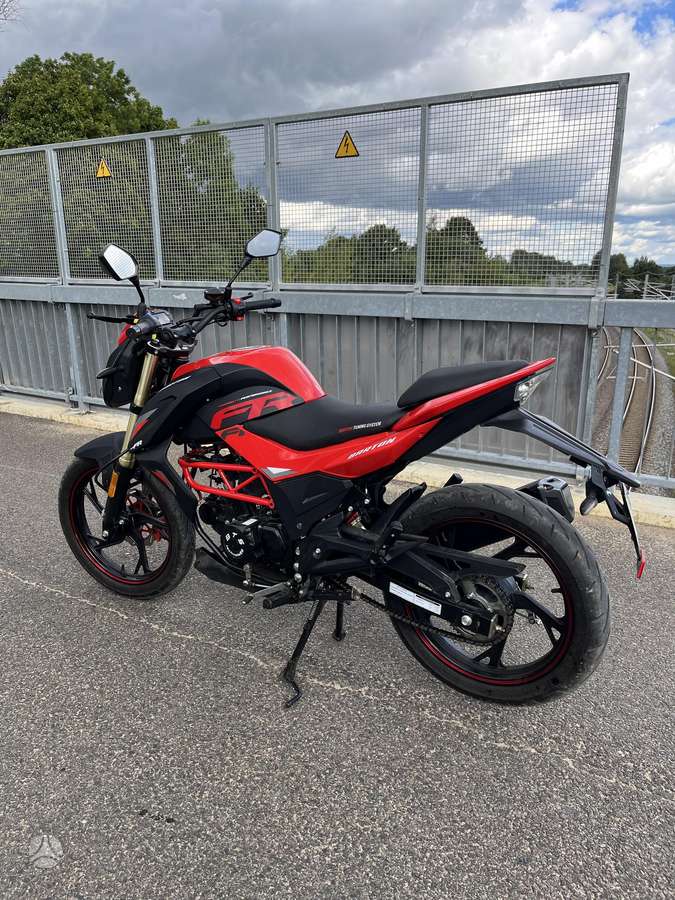 Barton FR50 49cc, scooters / mopeds