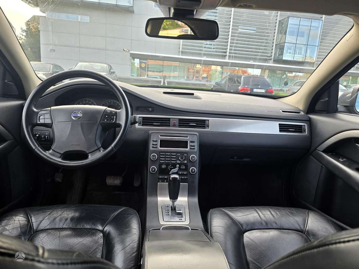 Volvo S80, saloon / sedan