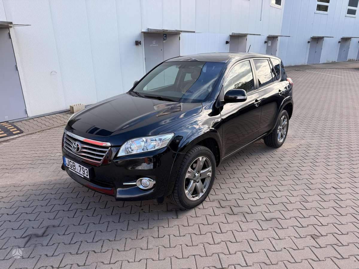 Toyota RAV4 - 3