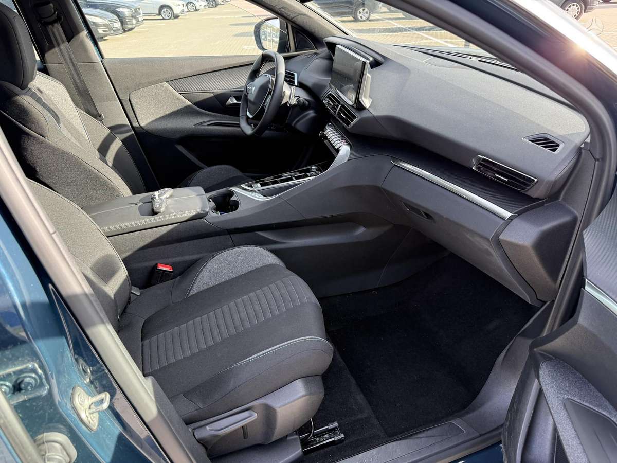 Peugeot 3008 - 11