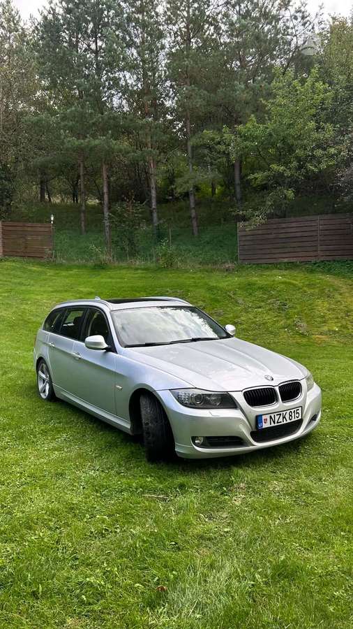 BMW 320, 2.0 l., wagon