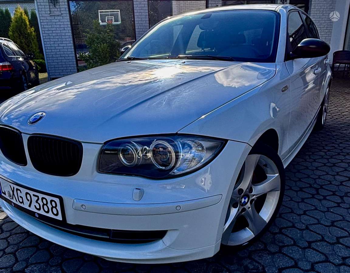 BMW 118, Хэтчбек