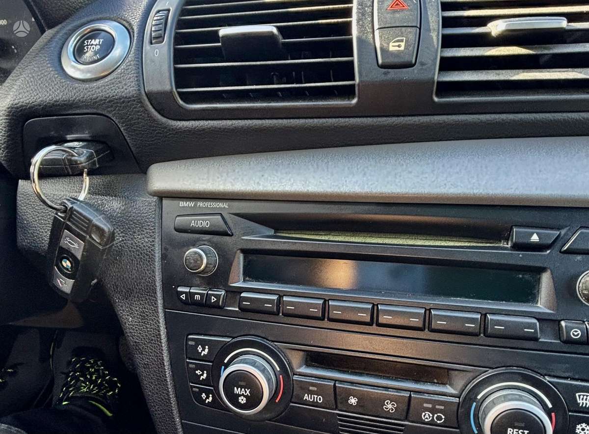 BMW 118, Хэтчбек