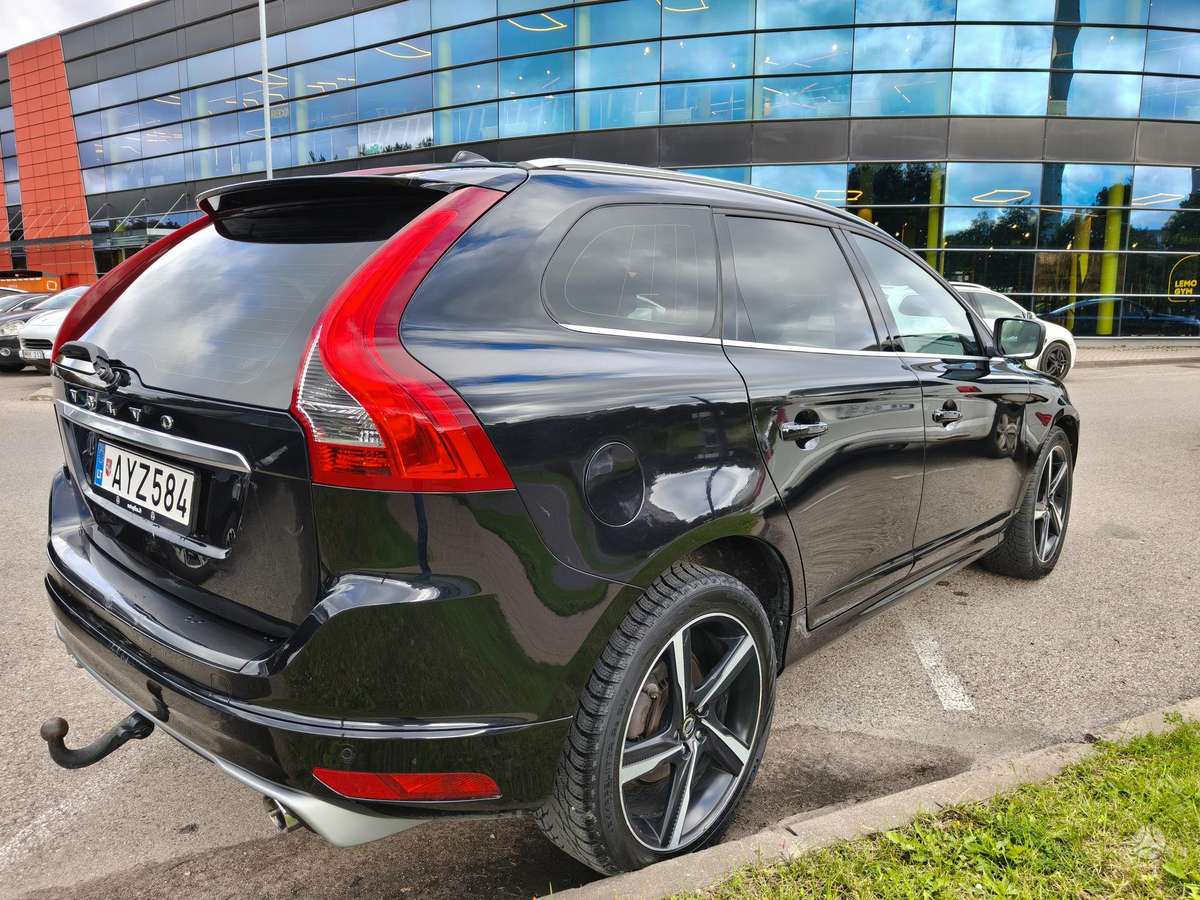 Volvo XC60 - 2
