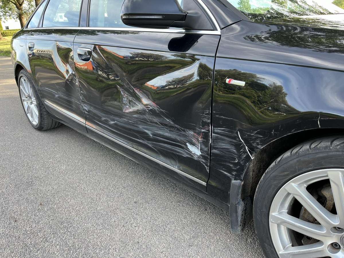 Audi A6, 2.0 l., sedanas