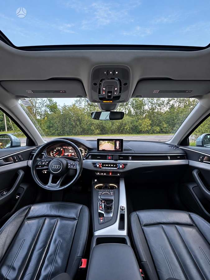 Audi A4, 2.0 l., saloon / sedan
