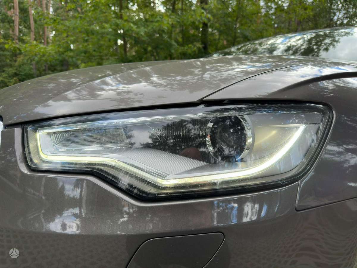 Audi A6, 2.0 l., Универсал